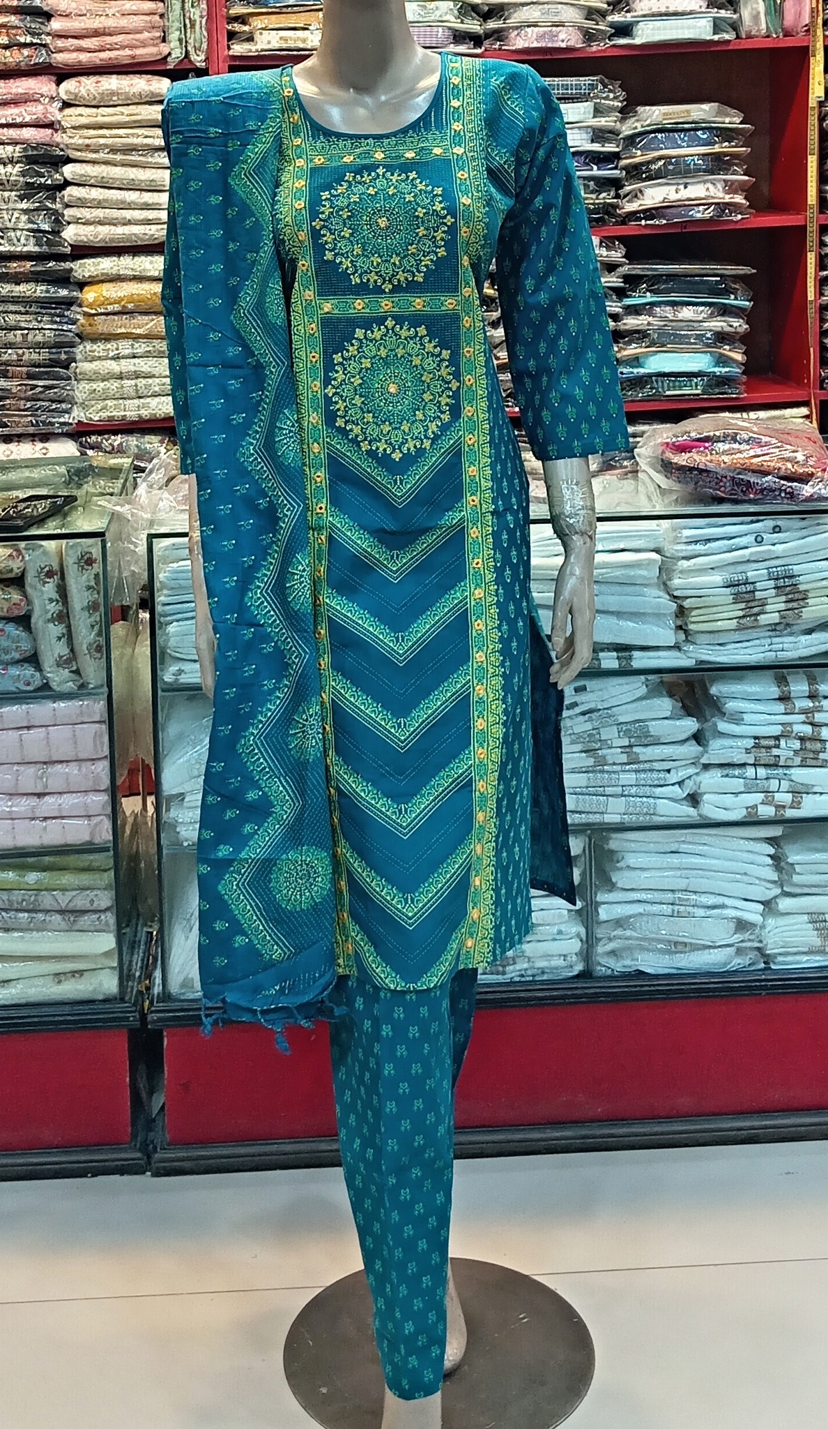 ASFH-02-B কটন থ্রি-পিছটি পাচ্ছেন এমব্রয়ডারি ও স্ক্রিন প্রিন্টের কাজ করা - Image 2