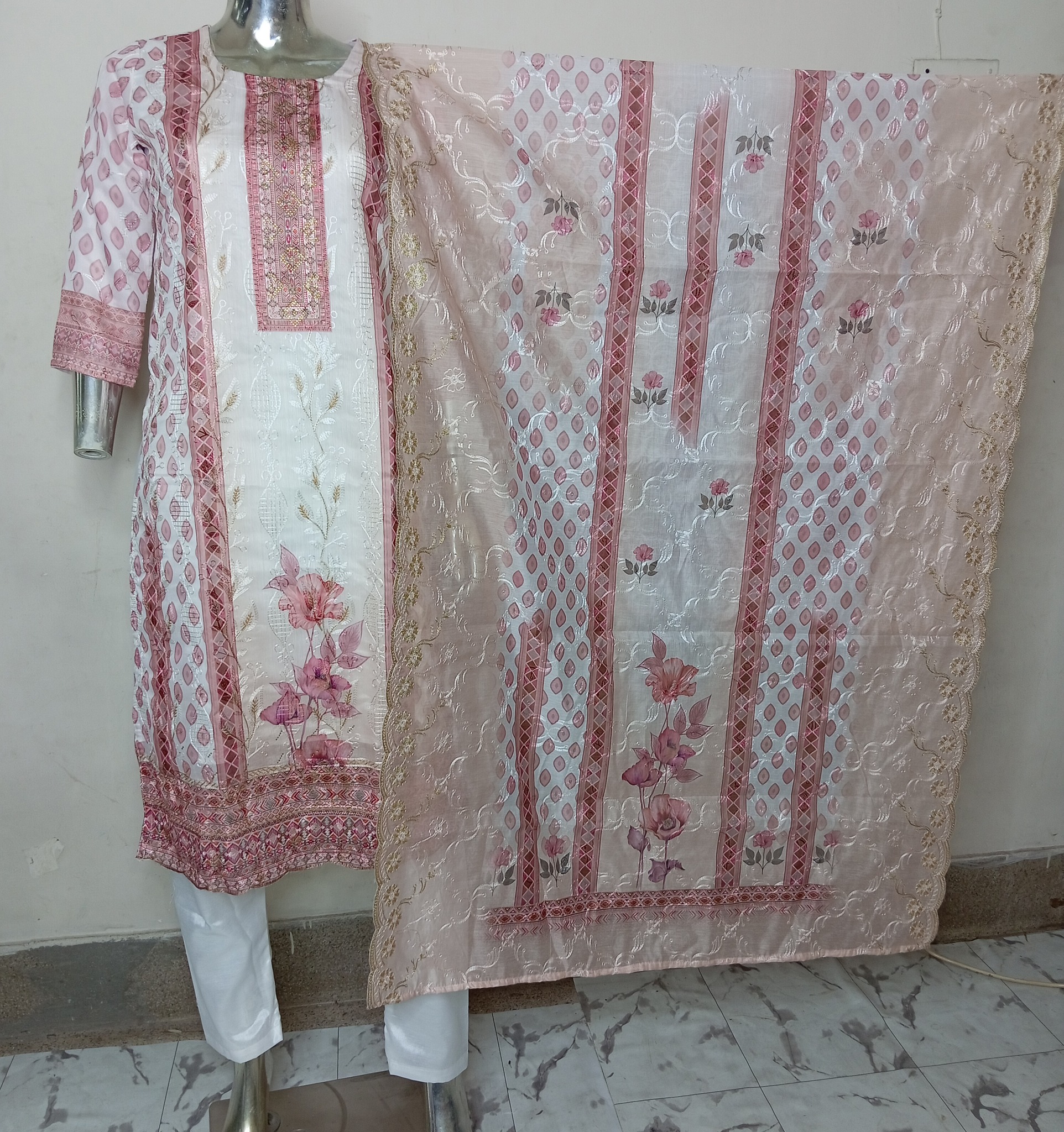 UN-3002-B Imported Gujrati Silk Aari Designer, Stone worked, Screen Printed Premium Unstitched Shalwar Kameez for Women – Luxury 3-Piece Suit | Foring Collection - Image 2