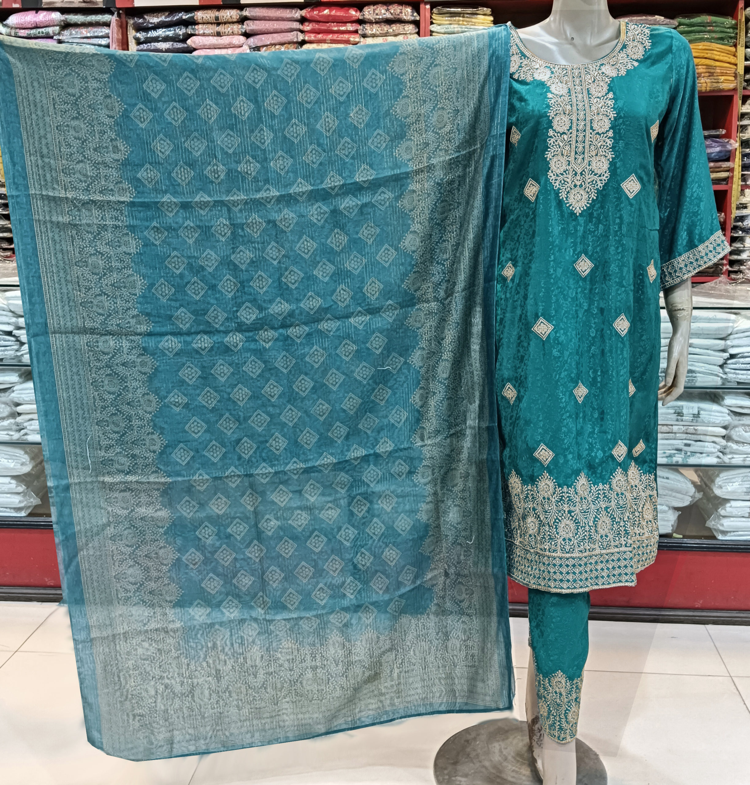 oplus_131104 রেডি সফ্ট সিল্ক থ্রি-পিস – এমব্রয়ডারি কাজ করা সম্পূর্ণ ড্রেসটির কাপড় প্রিমিয়াম সফ্ট সিল্ক - Image 2