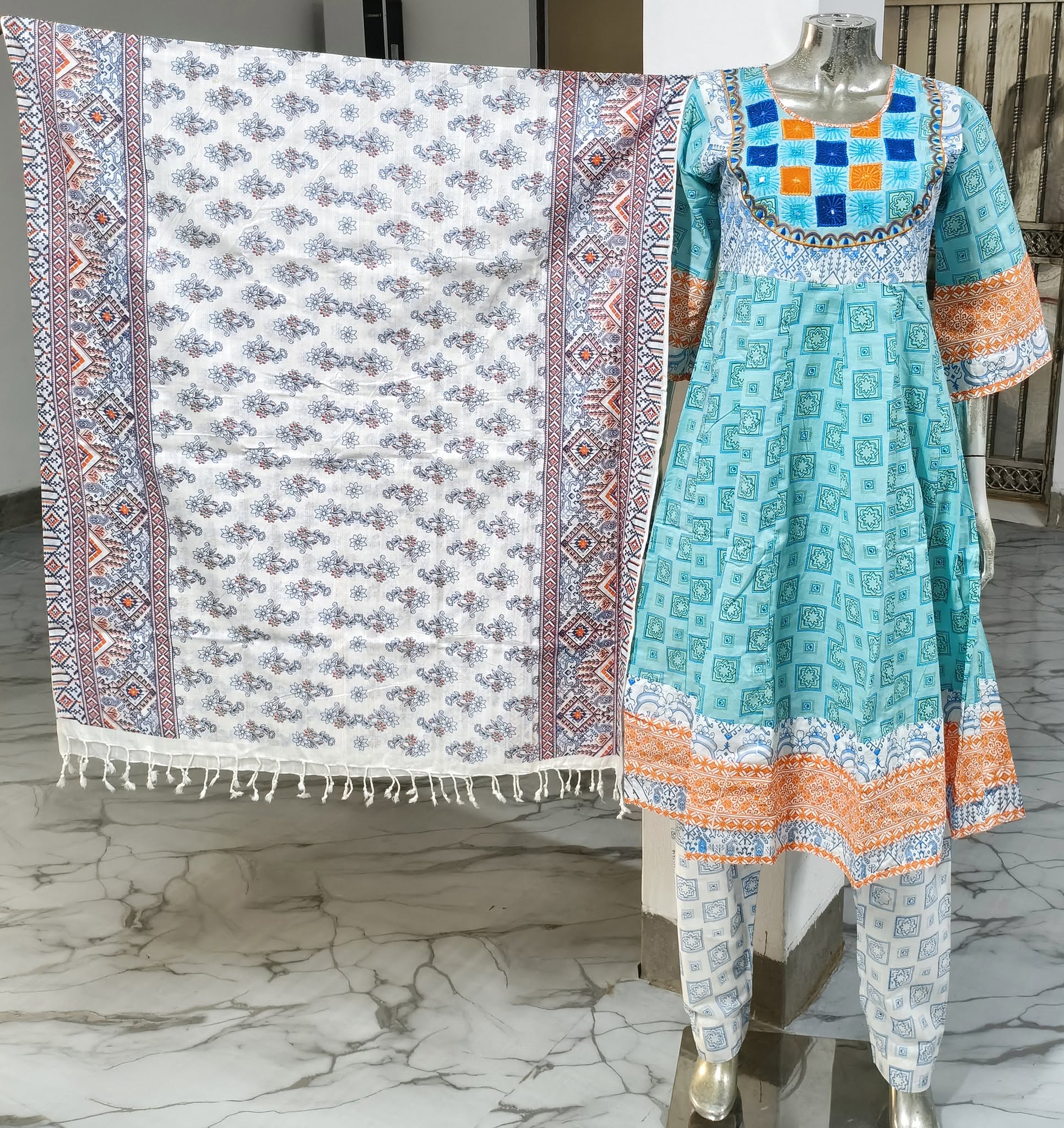 foring-premium-cotton-dress-C পিউর কটন রাউন্ড রেডি ড্রেস-ফ্রক এমব্রয়ডারি ও স্ক্রিন প্রিন্টের কাজ করা । ওড়না ও প্যান্ট স্ক্রিন প্রিন্টেড । - Image 2